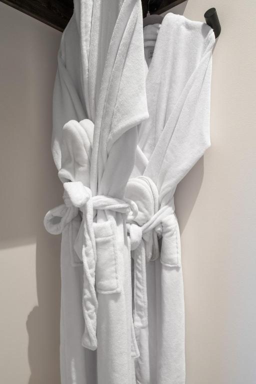 Eagles Wings Luxe Yellowstone Retreat Condé Nast - Image 7