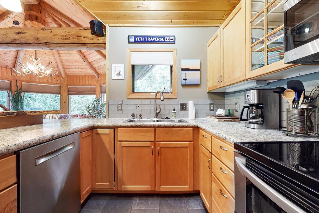 Lone Walker Home - Image 4