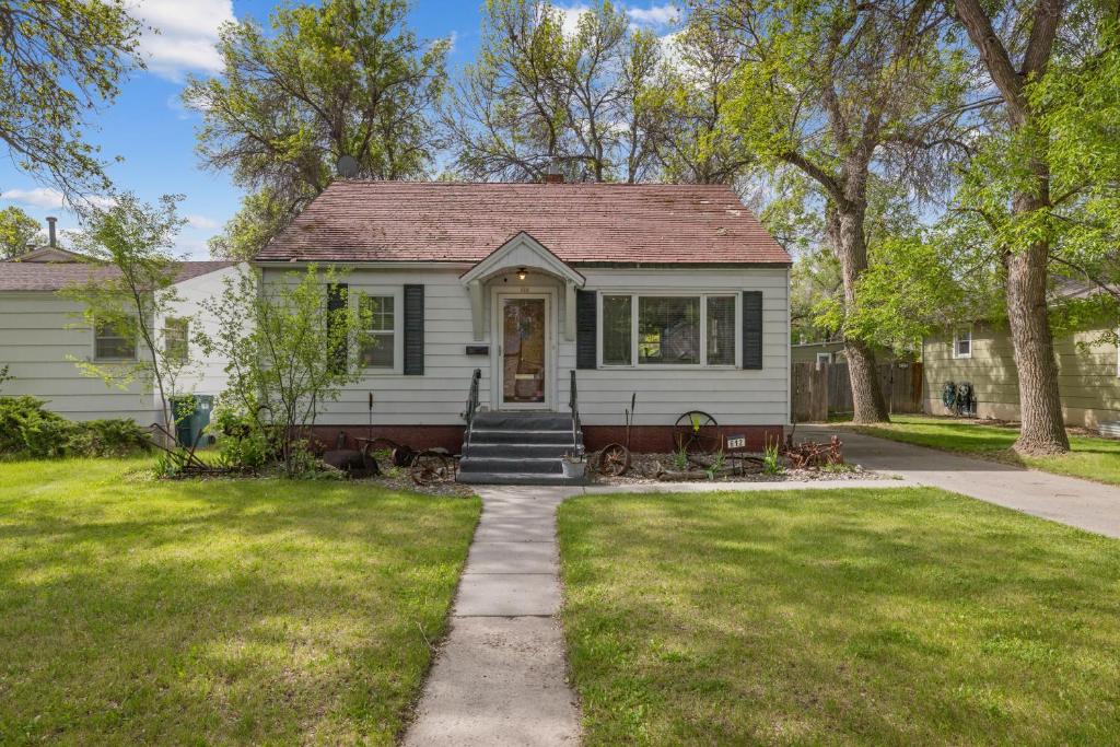 Bo's Rusty Relic Central Billings near park, hospital, shared hot tub, sauna - Image 6