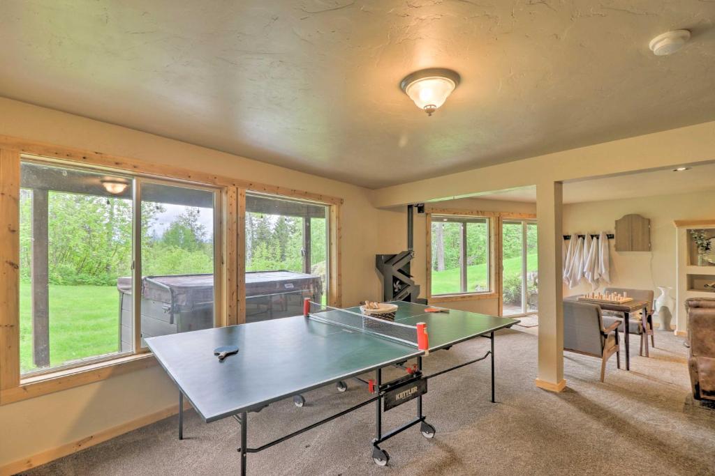 Quiet and Elegant Whitefish Home with Hot Tub