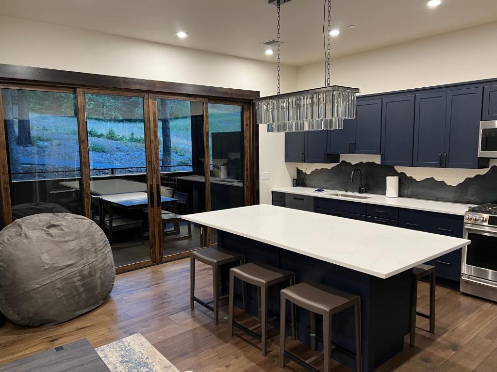 Whitefish Slopeside Condo