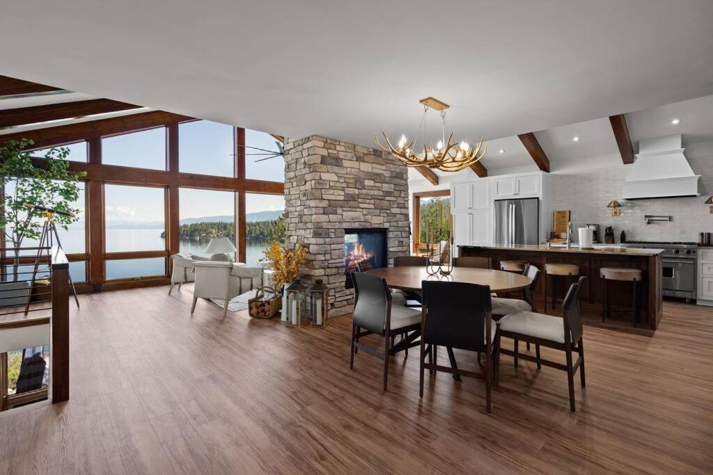 Modern Mountain Lake House - Image 4