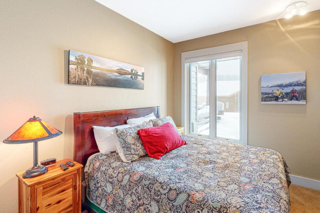 Saddle Ridge B4 - Image 7