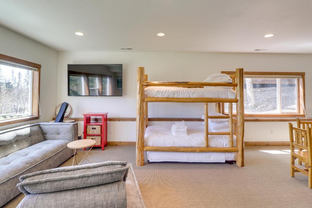 Ski-InandSki-Out Whitefish Duplex with Hot Tub! - Image 7