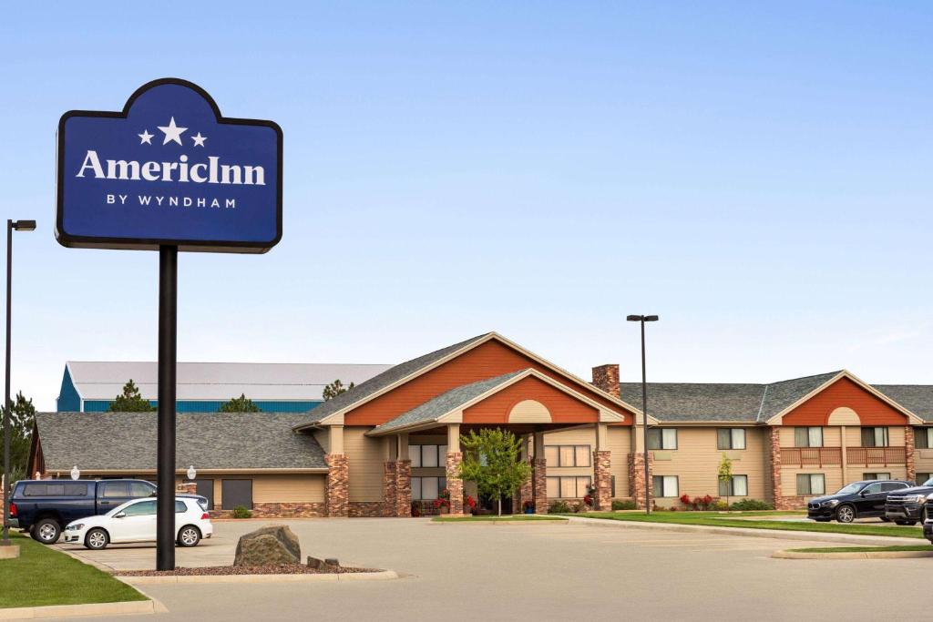 AmericInn by Wyndham Havre - Image 8