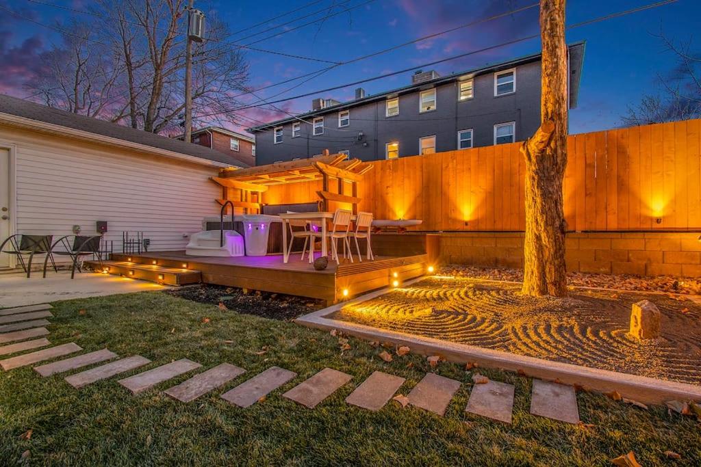 Hot Tub (Jacuzzi) - Photo 5