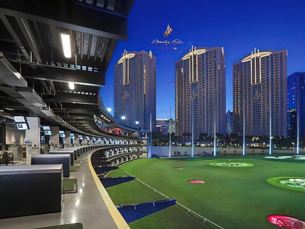 Amalz 2 Bedroom 3 Bathroom Balcony Suite at Mgm Signature ! Las Vegas - Image 7