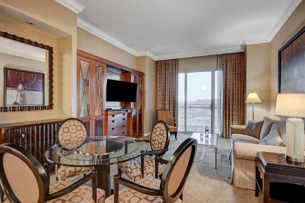 The Signature Escape II at MGM Signature Tower 2 - Image 7