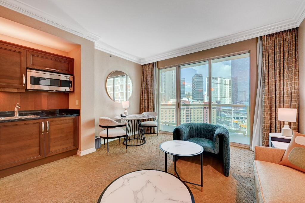 Amethyst Suite II Balcony STRIP VIEW MGM Signature - Image 5