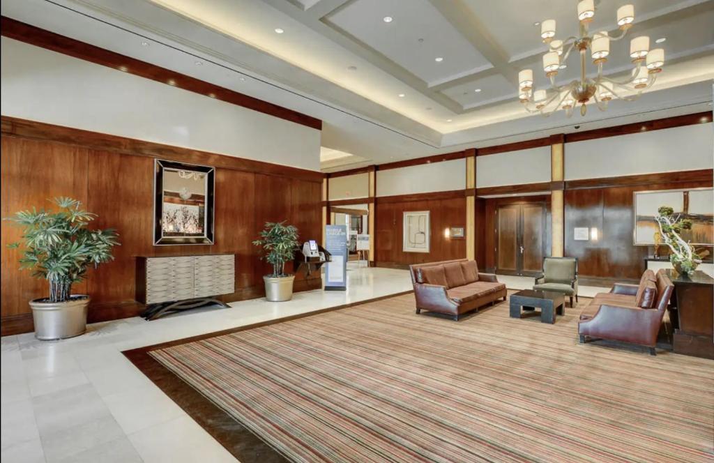 Suite Hub LV HIGH floor Sphere view MGM Signature - Image 5