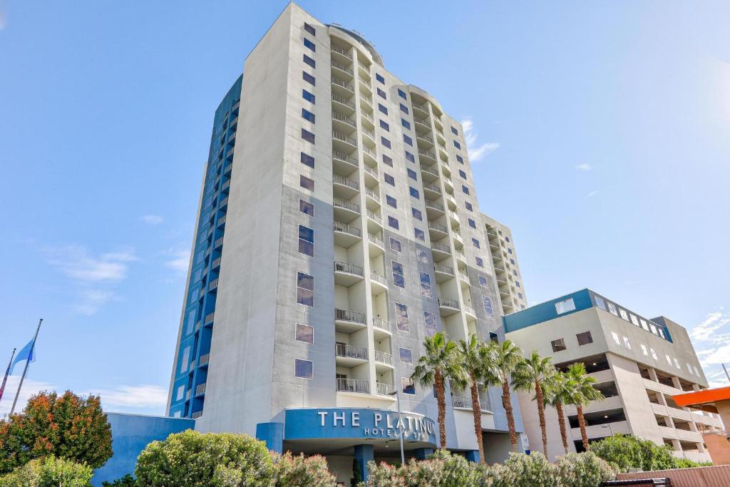 platinum hotel - Image 7