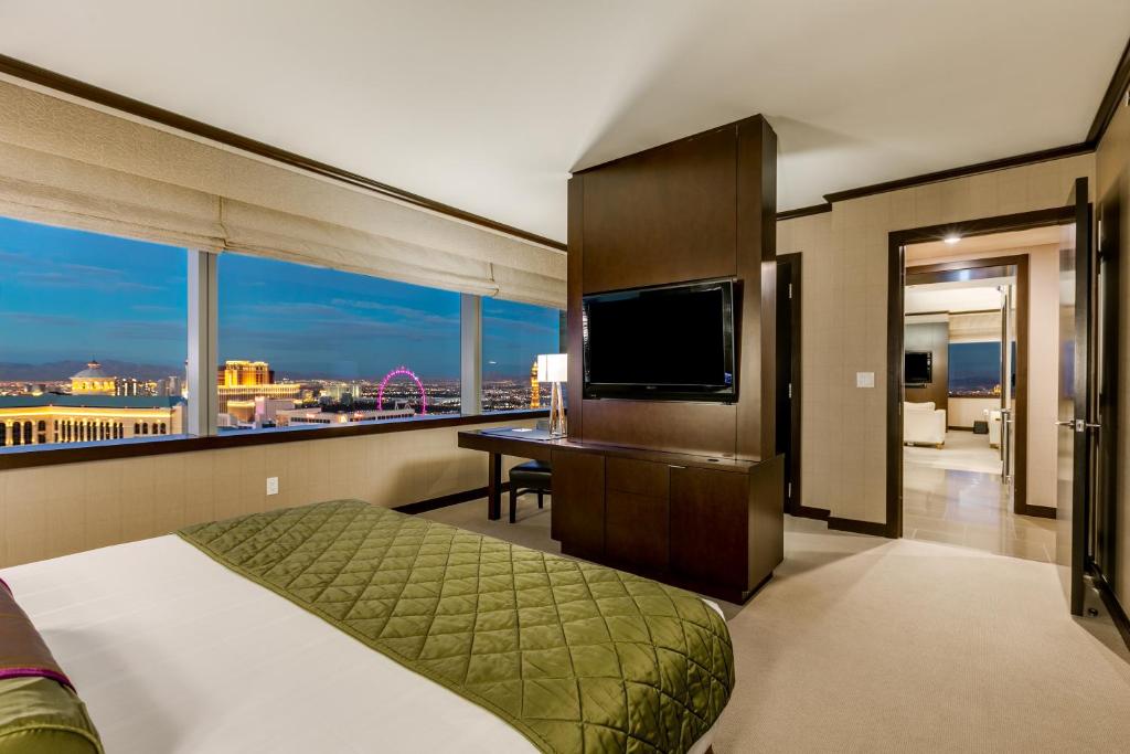 Secret Suites At Vdara - Image 4