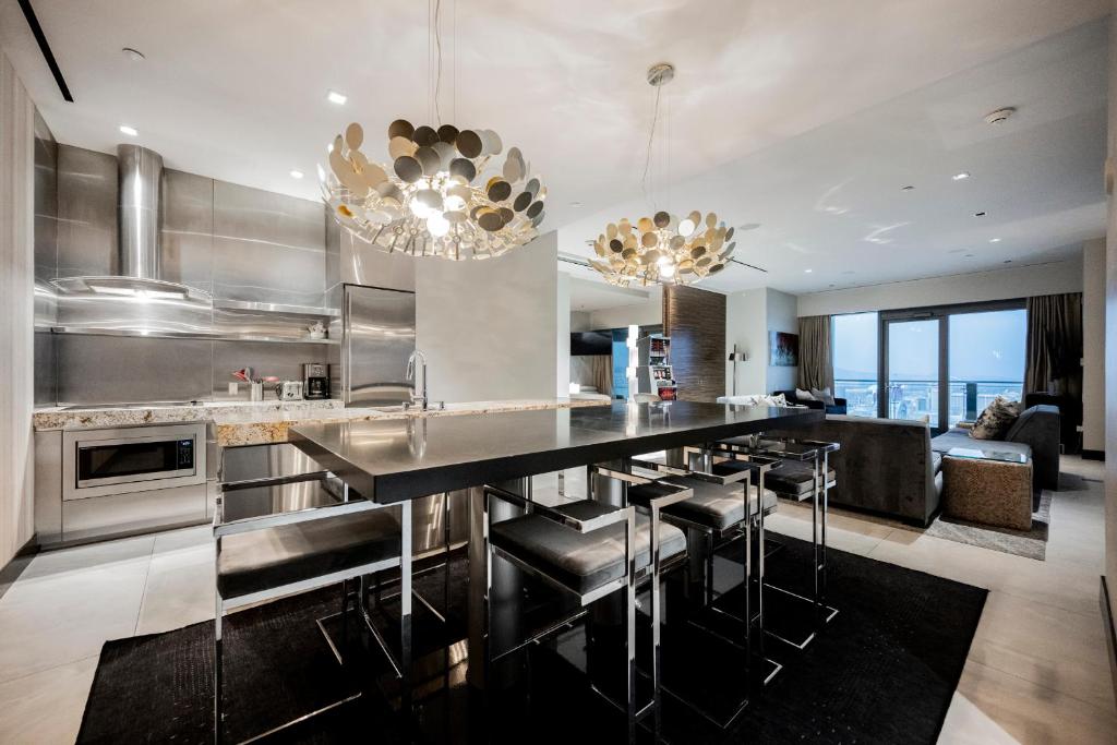 StripViewSuites at Palms Place - Image 5