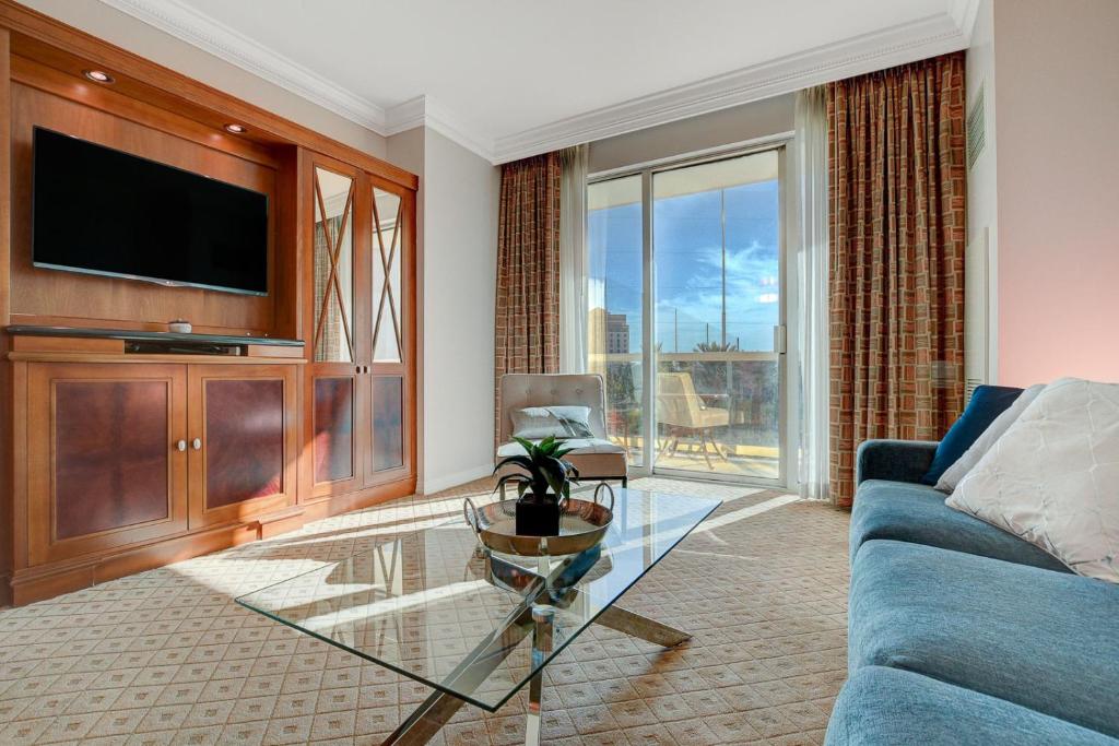 Serenity Suite at MGM Signature - Image 7