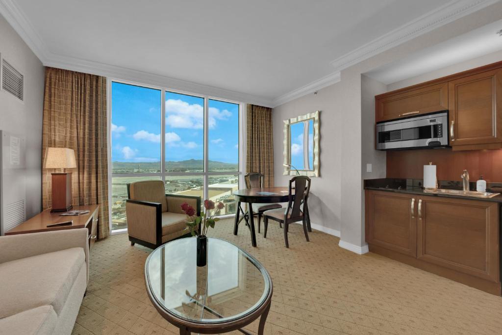 Aurora Haven MGM - Image 5