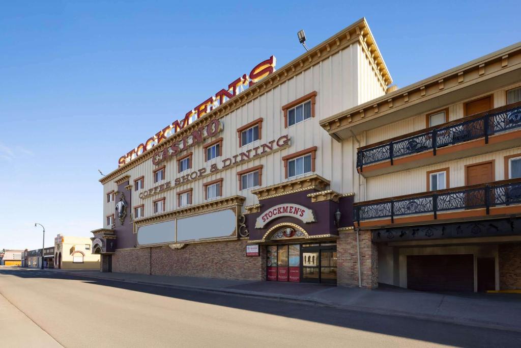 Ramada by Wyndham Elko Hotel at Stockmen's Casino - Image 4