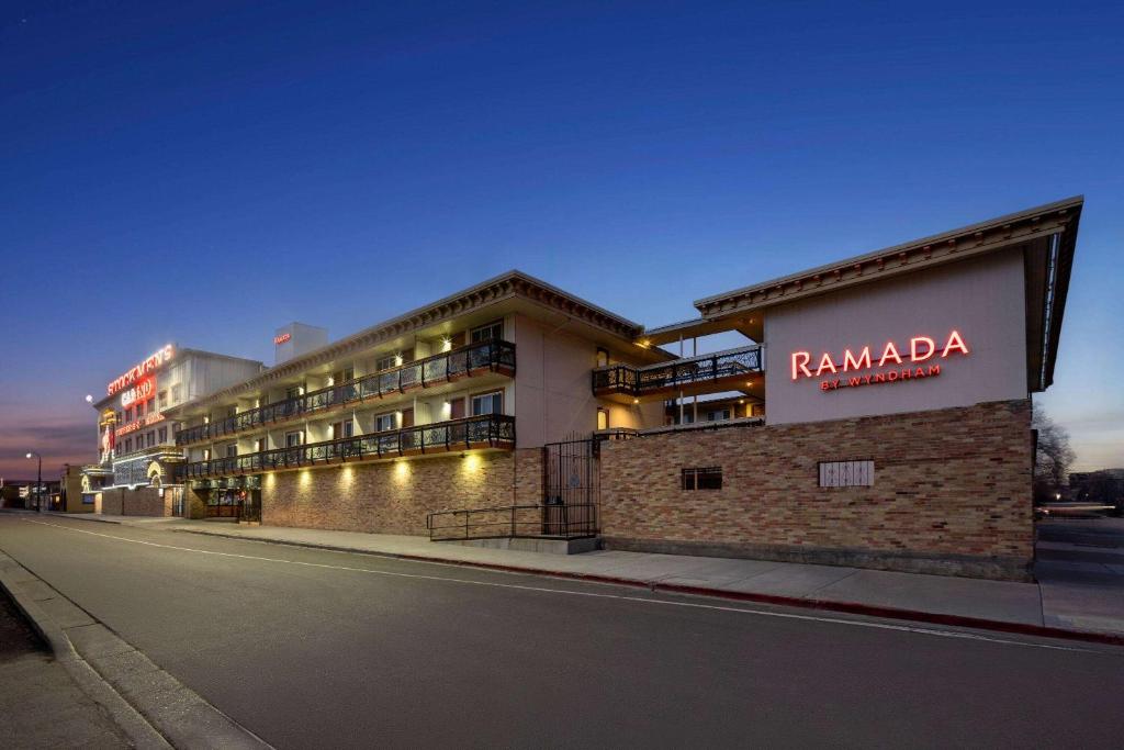 Ramada by Wyndham Elko Hotel at Stockmen's Casino - Image 8