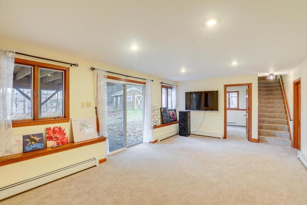 Peek-a-Boo Lake Views and Yard Windham Home - Image 5