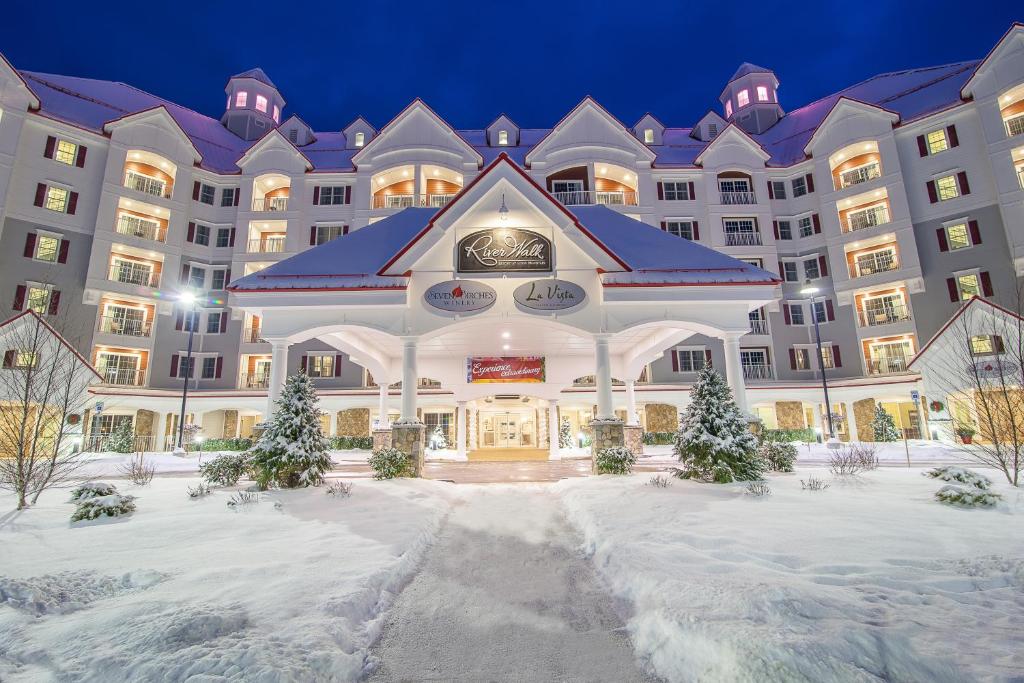 RiverWalk Resort at Loon Mountain - Image 7