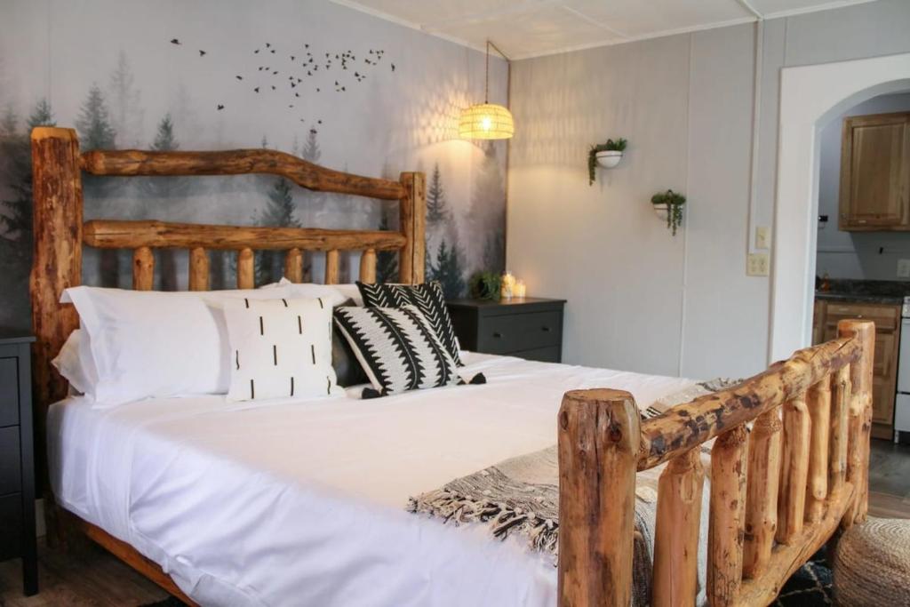 Freshly Updated The Mountain Cottages #1 - Image 6