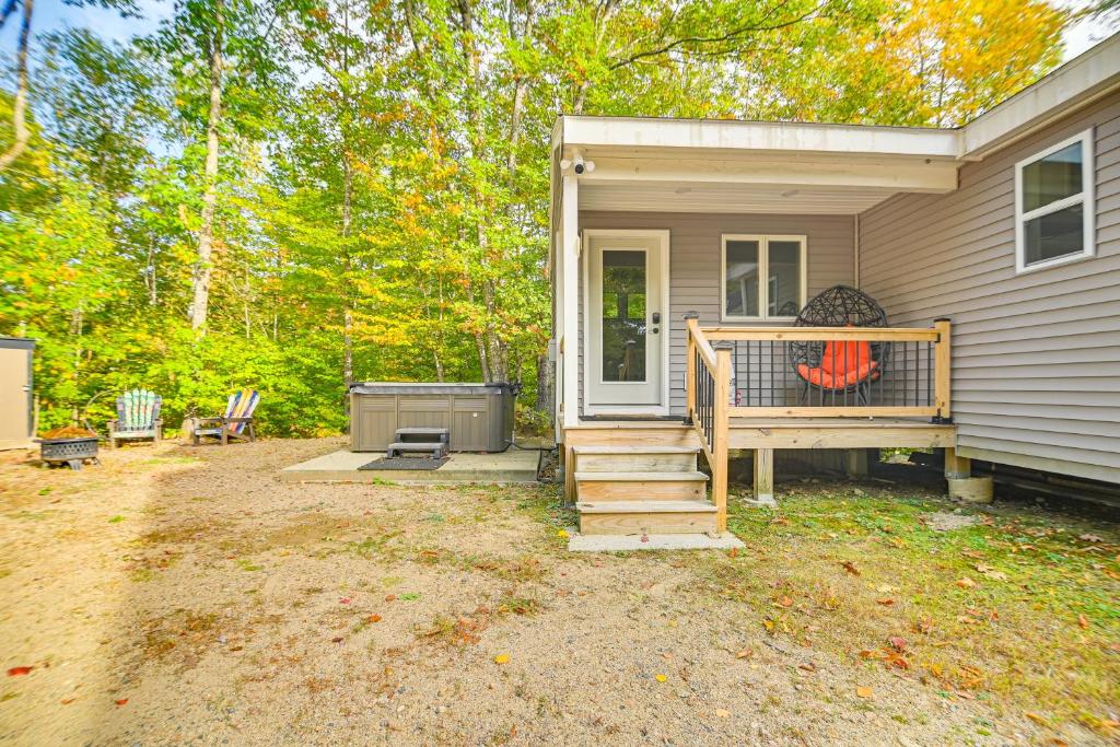 Hot Tub (Jacuzzi) - Photo 3