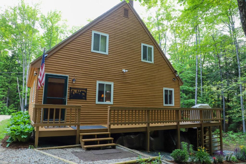 Cozy New Hampshire Retreat Near Attitash Mountain - Image 6