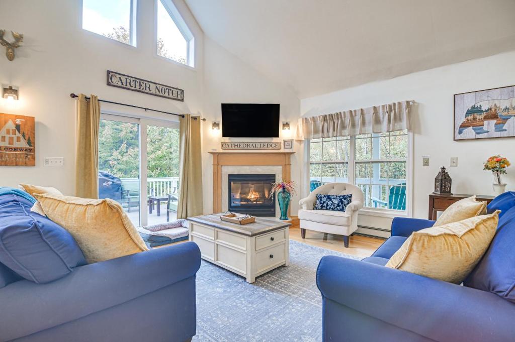 Pet-Friendly Home with Hot Tub Near Cranmore! - Image 5