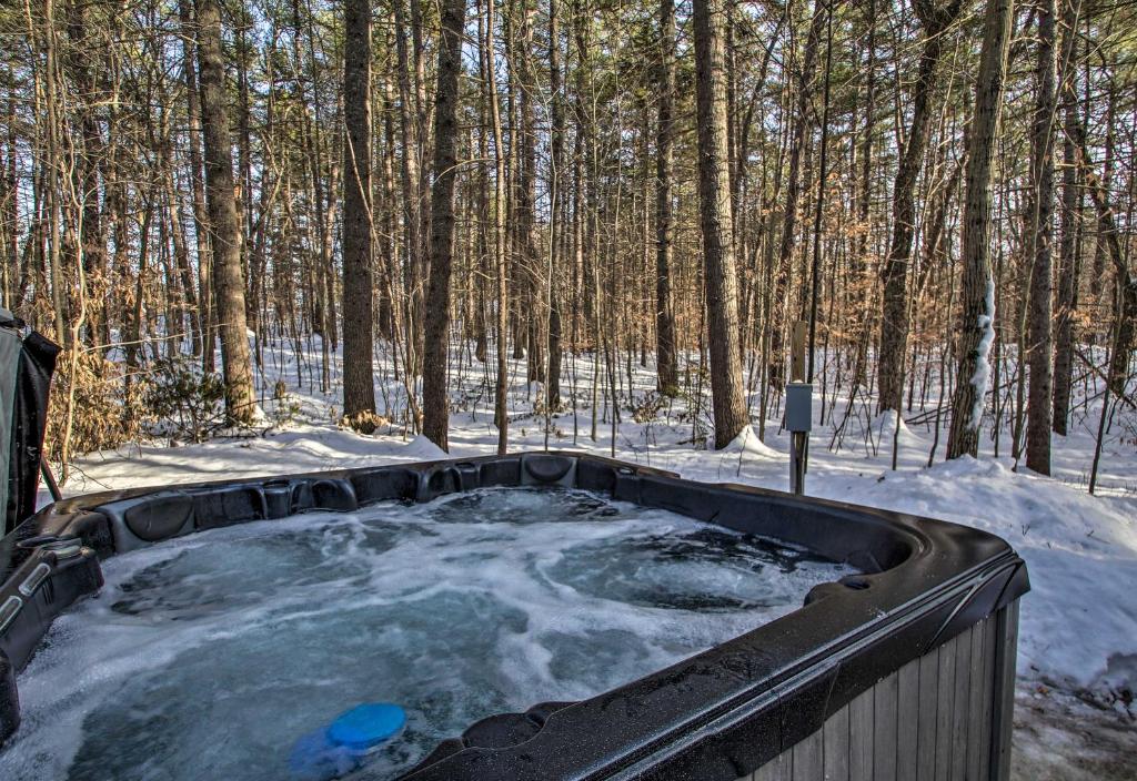 Hot Tub (Jacuzzi) - Photo 4