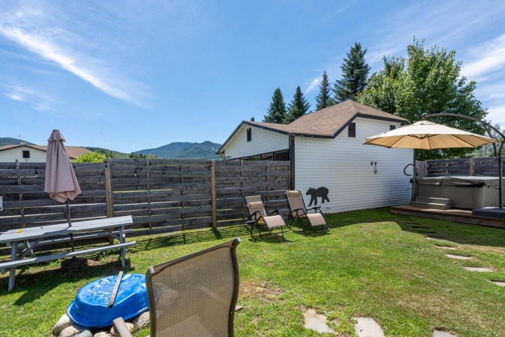 Hot Tub (Jacuzzi) - Photo 2