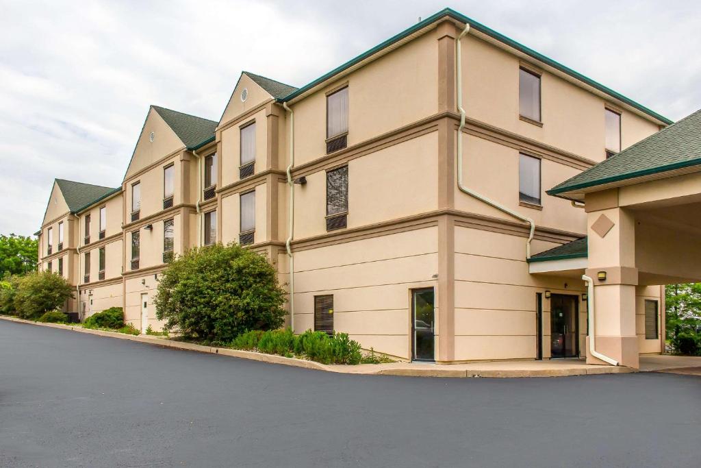 Quality Inn Hackettstown - Long Valley - Image 5