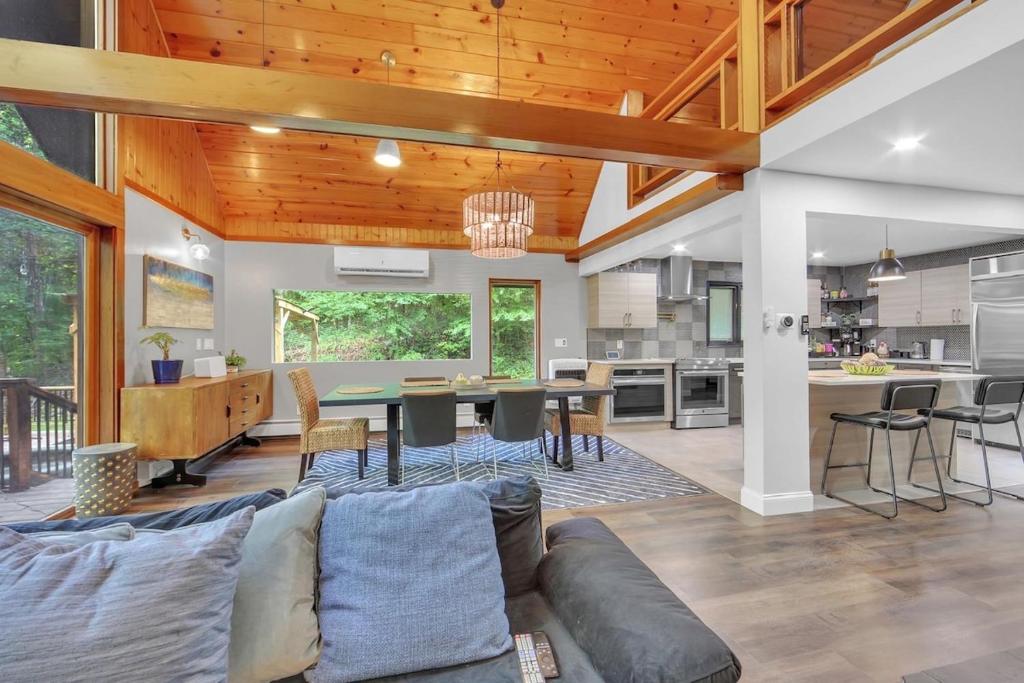 Stay at Chalet 11 - Image 4