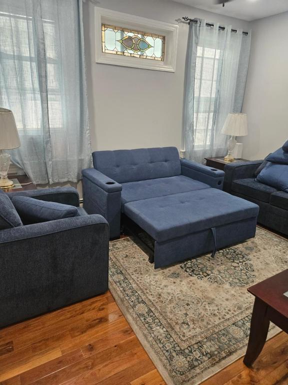 Entire 3 bedrooms Apt,10sleepers ,15 mins to NYC