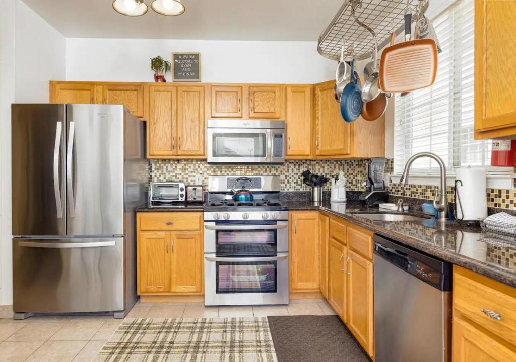 Perfect 5 Star Beach Block with Hot Tub - Image 4