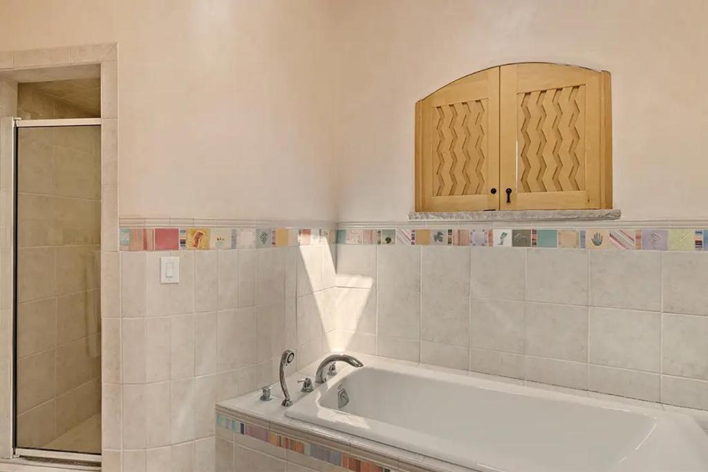 Villa Namaste-Mountain View Home