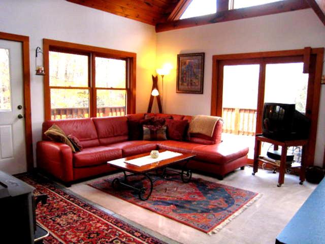 The Catskill Cabin - Image 5
