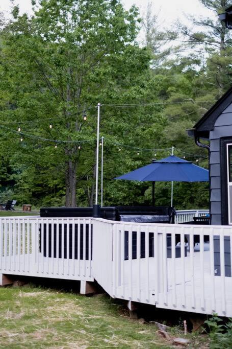 The Norsdale plus CMYK Motel on 10 acres in Phoenicia