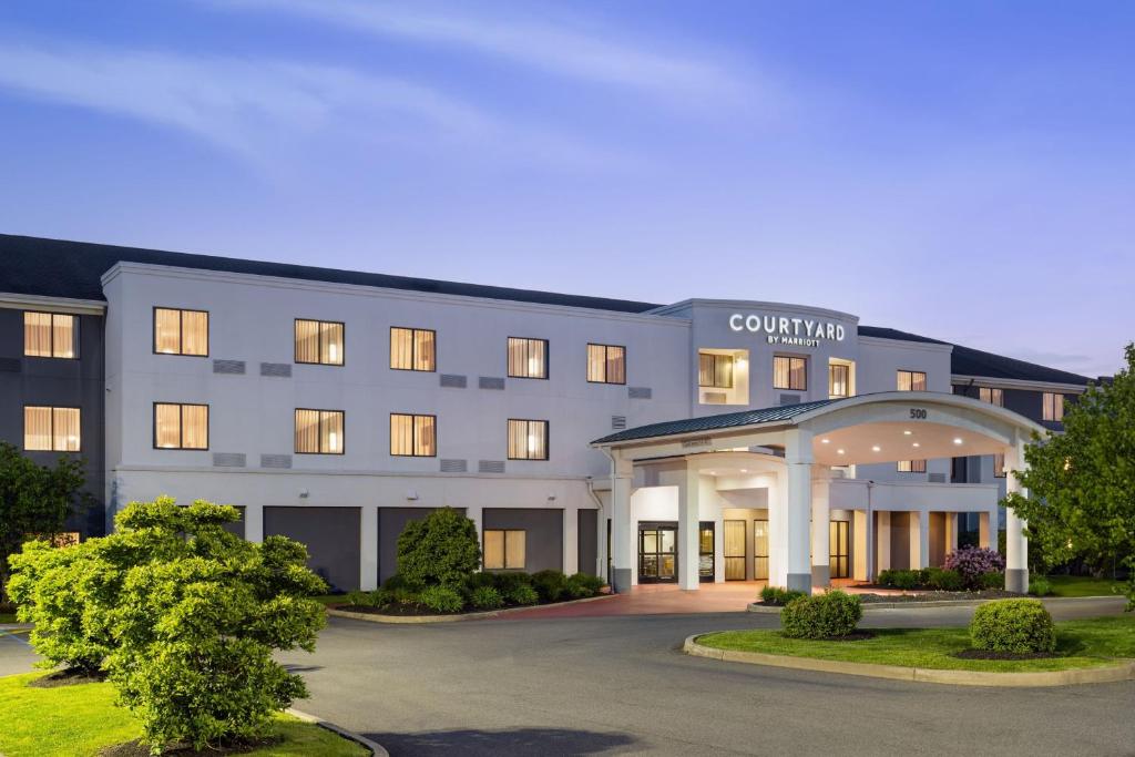 Courtyard by Marriott Kingston