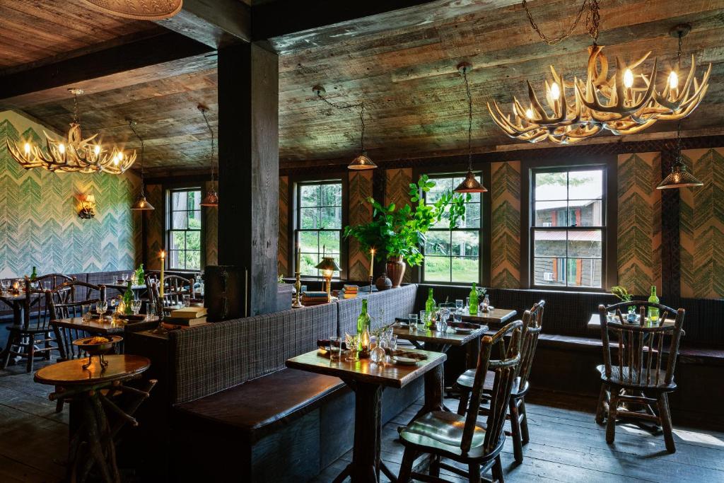 Urban Cowboy Lodge - Image 4