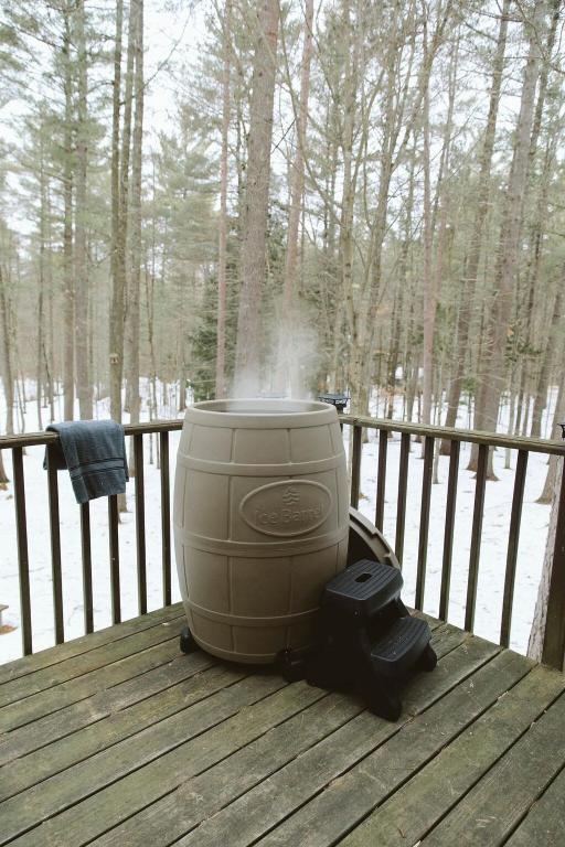 Hot Tub (Jacuzzi) - Photo 3