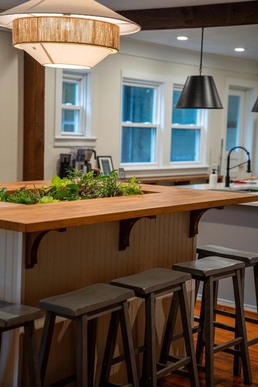 Vanderkamp - Image 6