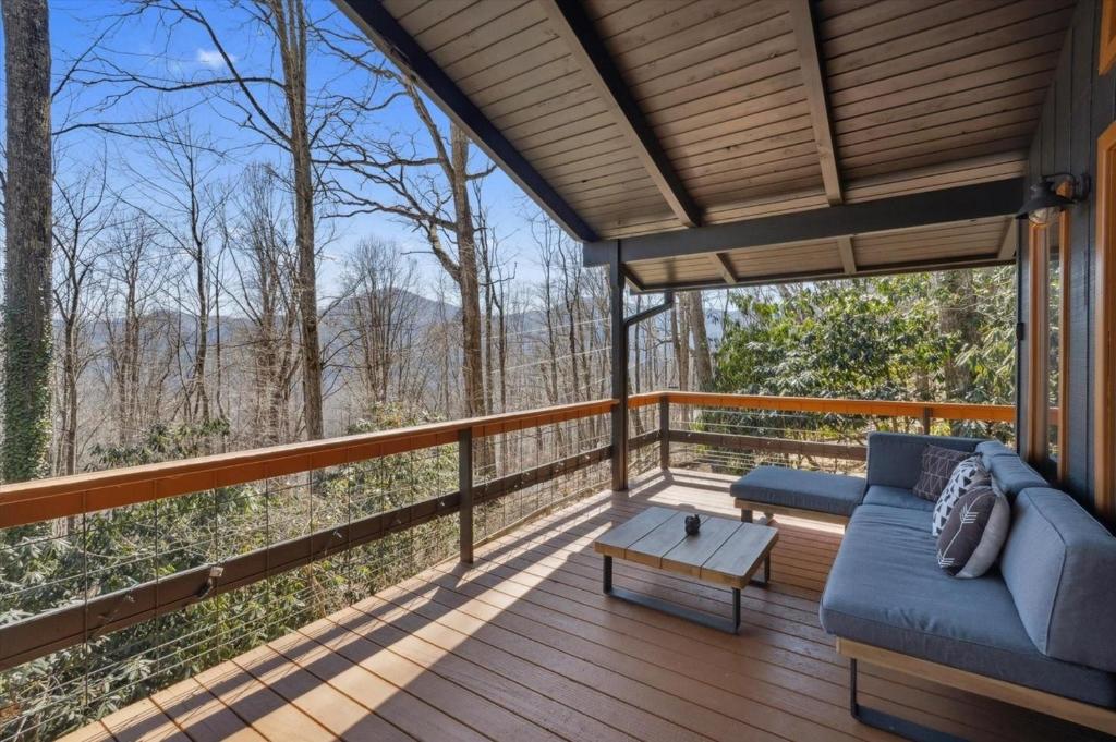 Maggie Valley 4BR Cabin with Hot Tub in Serene Forest - Image 6
