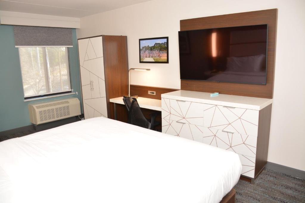 Four Points by Sheraton Fayetteville Fort Bragg - Image 8