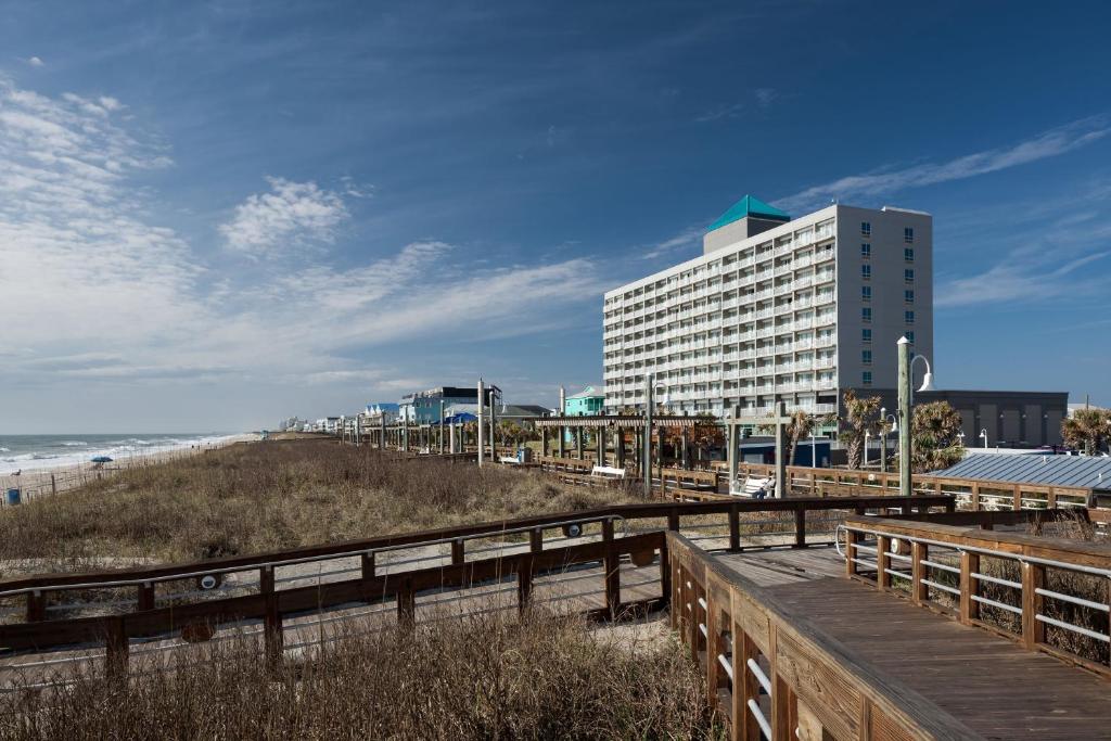 Courtyard by Marriott Carolina Beach Oceanfront - Image 8