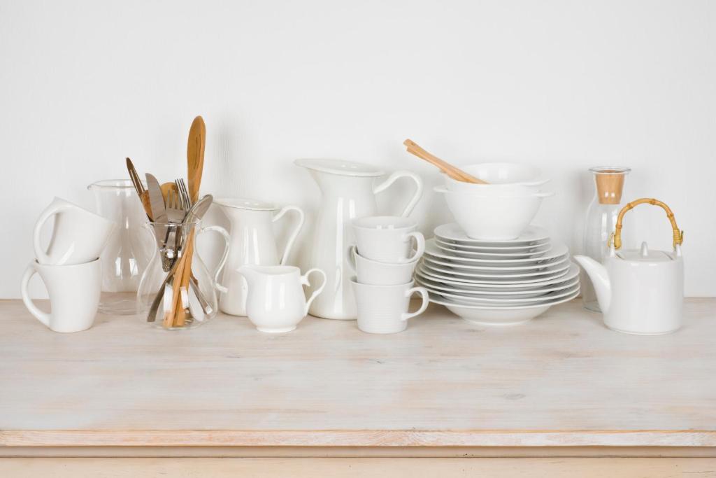 Luxe 220, Unit 7 - Entire Penthouse Property - sleeps 20 - Image 4