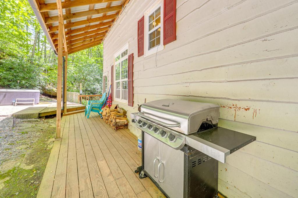 Bryson City Cottage with Hot Tub and Waterfall Views!