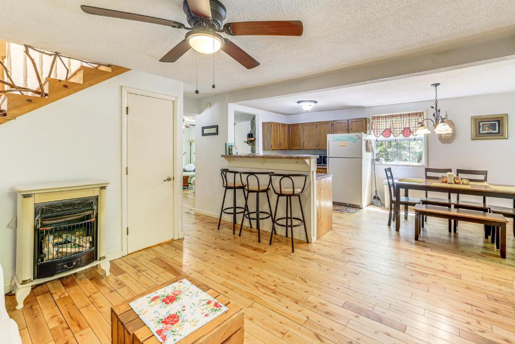 Bryson City Cottage with Hot Tub and Waterfall Views! - Image 4