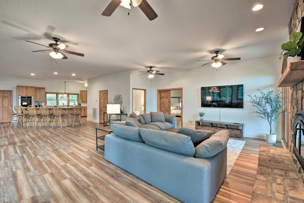 Expansive Home on 16 Acres with Smoky Mountain Views - Image 6