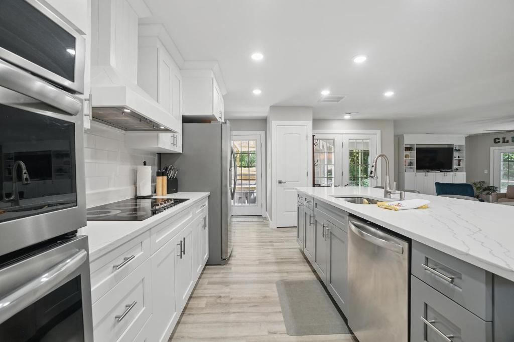 The Clubhouse - Image 8