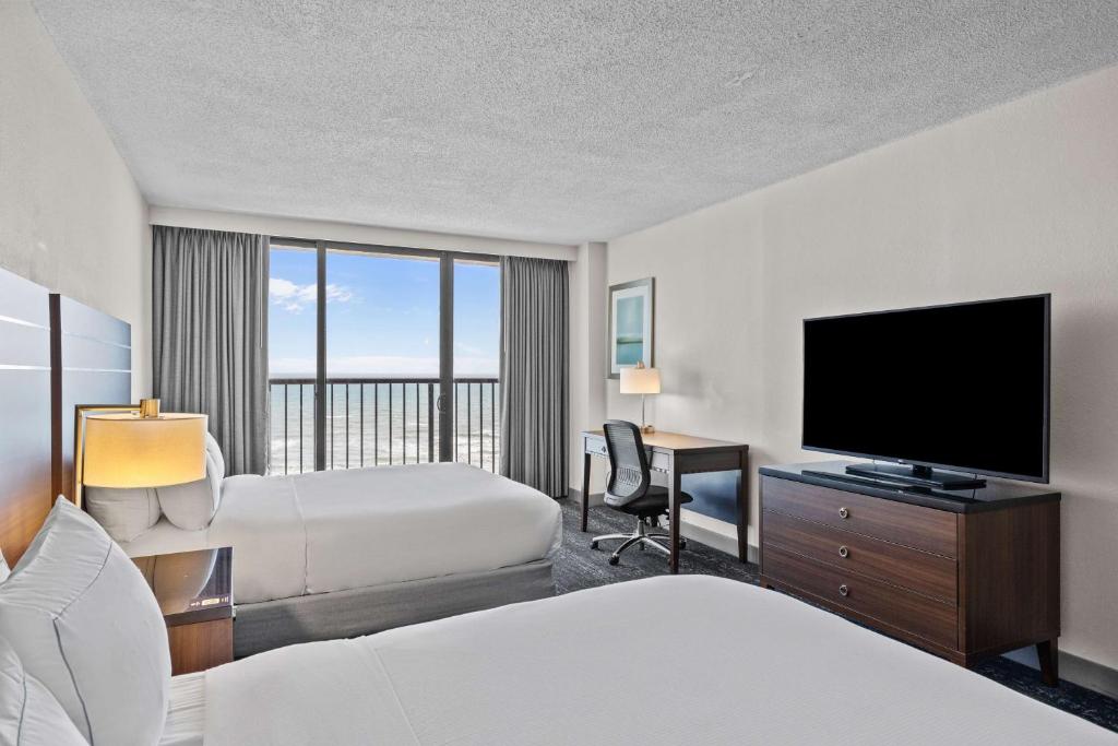 DoubleTree by Hilton Atlantic Beach Oceanfront - Image 8