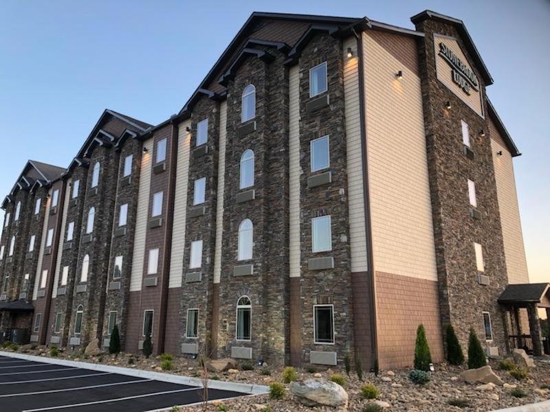 Stonebrook Lodge Murphy - Image 4